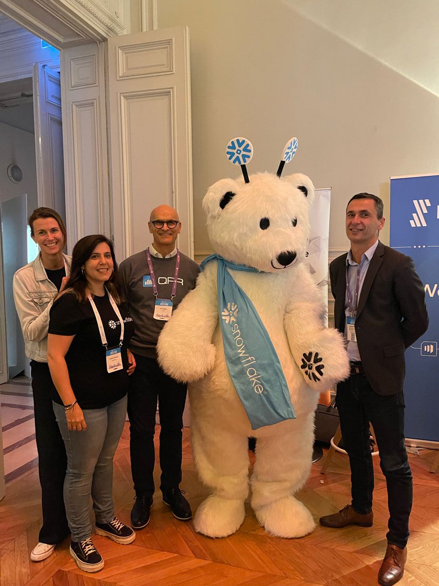 QPR_Software's tweet photo. Yesterday our process mining experts Eric Allart and Nicolas PETIT had a blast showcasing our next-gen process mining solution at @SnowflakeDB's #DataCloudWorldTour in Paris. βοΈ
#QPRSoftware #processmining https://t.co/KPtBWC9wDH