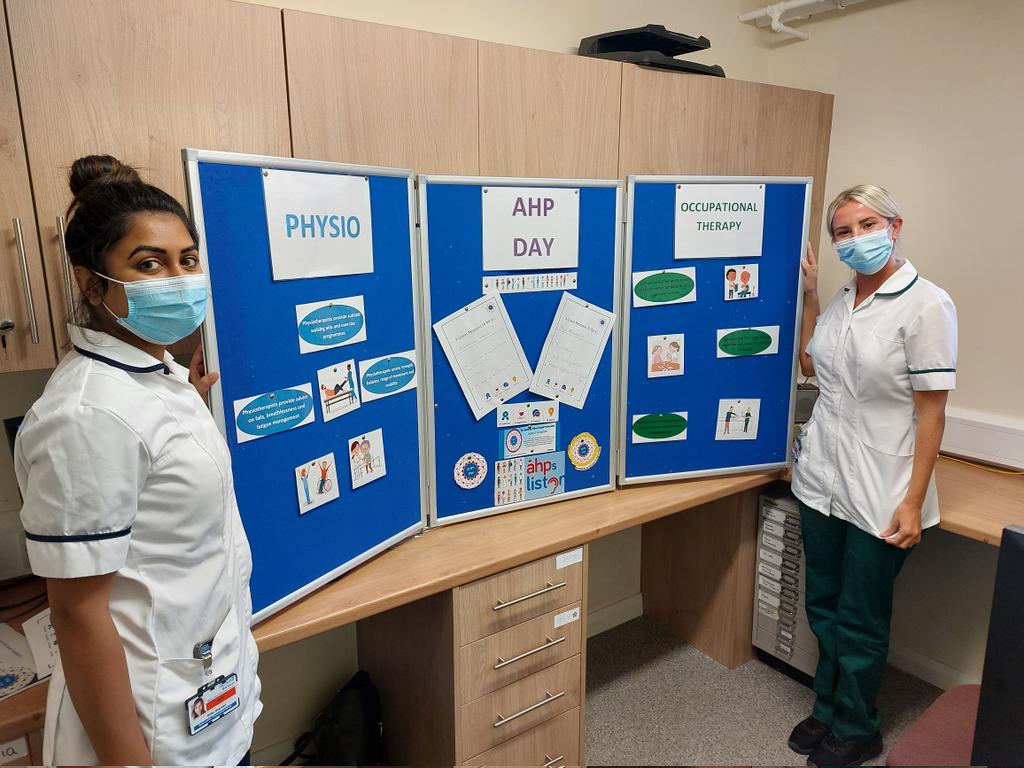 ElaineChesworth's tweet photo. Busy bees at Laburnum Lodge this morning prepping their #AHPsDay2022 board and also planning ahead for #fallsawarenessweek 👍🏻 #BoltonAHPs @boltonnhsft @hemingways2001 https://t.co/YinGlNCUBW