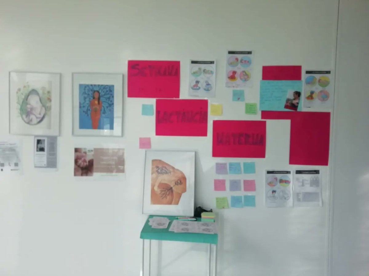 Seguim amb la setmana de la lactància materna. Aquesta vegada amb el grup de mares i pares del grup de preparació al part i pospart. 
Gràcies a tot@s per les aportacions de tota la setmana!
Defensant i afavorint la lactància materna, perquè és salut, vincle, amor, aliment, unió!