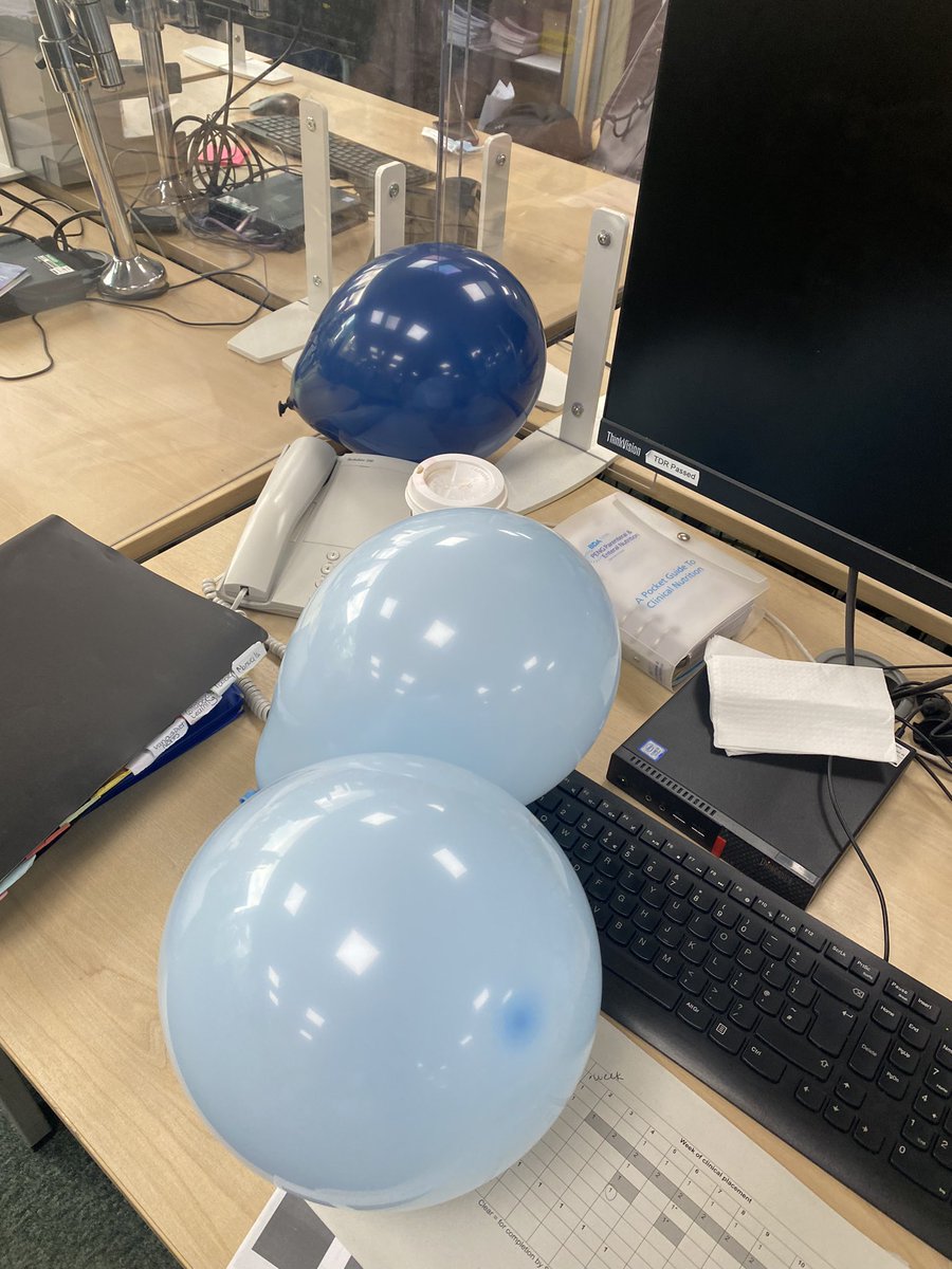 Nattrition_cy's tweet photo. Week 2 of being a student dietitian at UCLH complete!🎉🎊
#UCLH #peadiatrics #bariatrics #rd2be @uclh https://t.co/4m4SzHztac