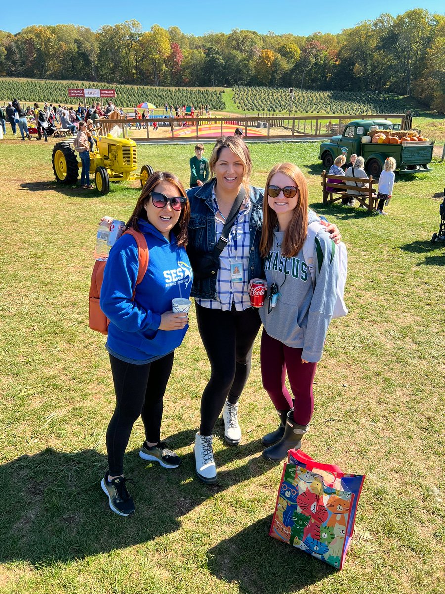 Second Grade Field Trip! <a href="/gaverfarm/">Gaver Farm</a>