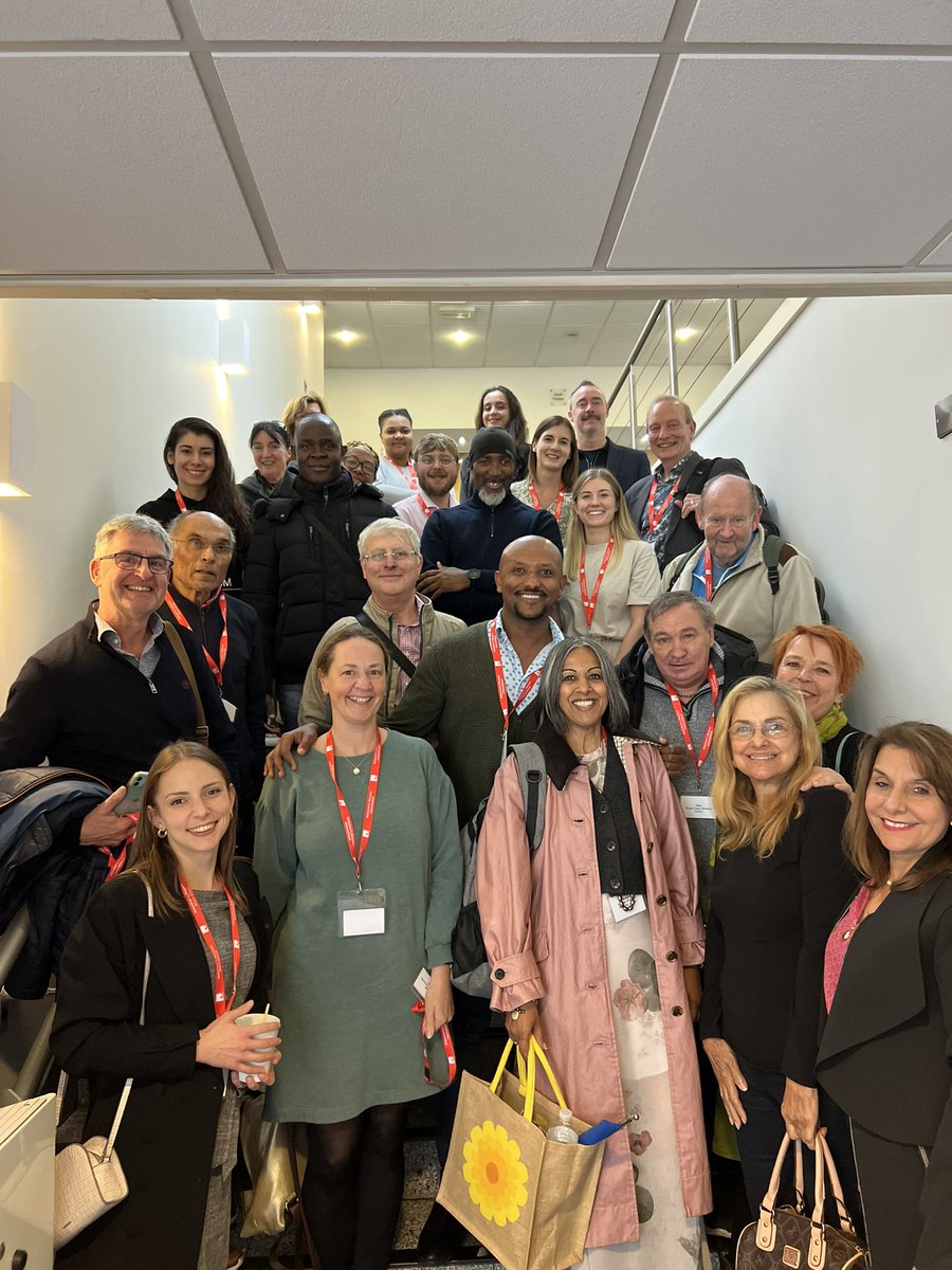 dryaredzewde's tweet photo. Meeting the YODA (Young Onset Dementia Advocates) members at #AlzDisInt Alzheimer University and listening their story is touching and inspiring. #dementia #ENDALZ #alzEthiopia https://t.co/WkBo8hzDON