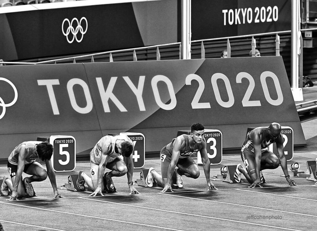 TrackFieldImage's tweet photo. Devon Allen, USA, 110 meter hurdles. Tokyo 2020 Olympic Games.
.
.
.
.
#devonallen #usatf #110mhurdles #trackandfield #hurdles #athletics #tokyo2020 #jeffcohenphoto #eagles @devonallen13 @usatf https://t.co/MRm3VxGl8j https://t.co/AalrNj868S
