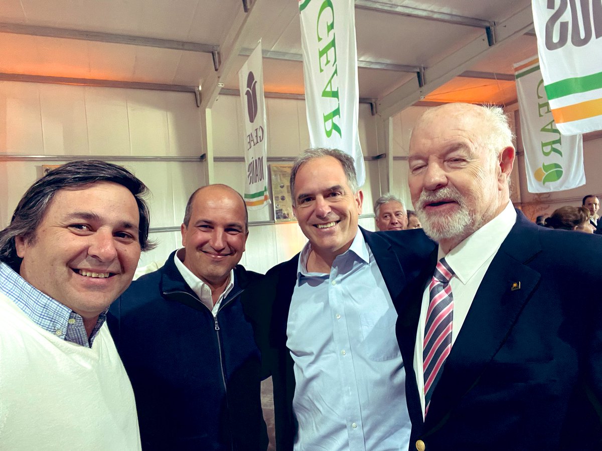 Hoy festejamos juntos a nuestros amigos de la familia Gear sus primeros 100 años de empresa! Un orgullo argentino. Felicitaciones!