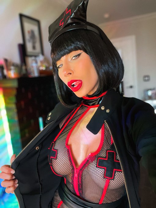 I need an alter-ego character name here, what have you got?  #FridayFeeling https://t.co/US3Bxa2CFb<a href="/tag/fridayfeeling"class="tags"><span>#fridayfeeling</span></a>