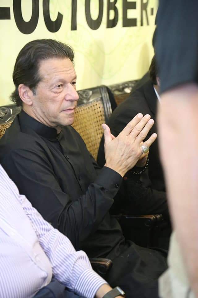 pti_sabeen's tweet photo. #Murshad_in_black😀❤️MASHA ALLAH
#LegendLeader
#BarCityCourt
#ImranKhan_is_our_redline
#Imported_Hakoomat_Namanzoor
@ImranKhanPTI https://t.co/MSlA5Zd5St