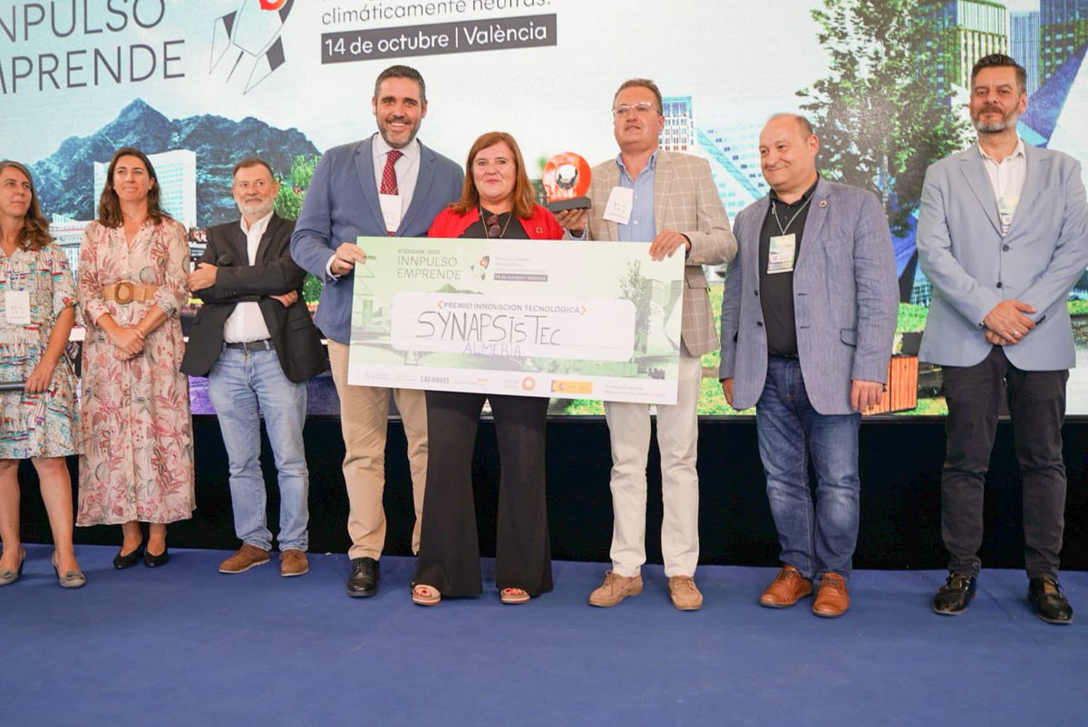 aytoalm's tweet photo. Una startup almeriense impulsada en ‘El Cable’, premio al proyecto más innovador en el ámbito de la innovación tecnológica.
El concejal de Presidencia @juanjoalonsoalm arropa a la empresa SinapSys Tec en la 6ª edición de ‘Innpulso Emprende’ en Valencia #MásCapitalMásAlmería🏴󠁧󠁢󠁥󠁮󠁧󠁿 https://t.co/bq9vQqsJHn