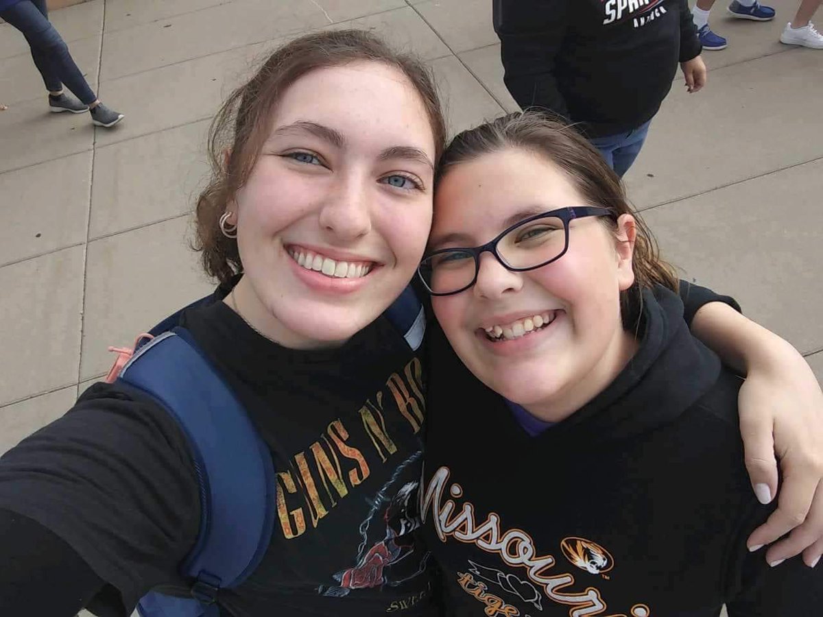 An exciting day when both daughters are on a college campus. One attending for Early College program through <a href="/MCCKansasCity/">MCC Kansas City</a> &amp; <a href="/NKCSchools/">NKC Schools</a> the other on an AVID field trip for @AntiochMS. #collegebound #careergoals