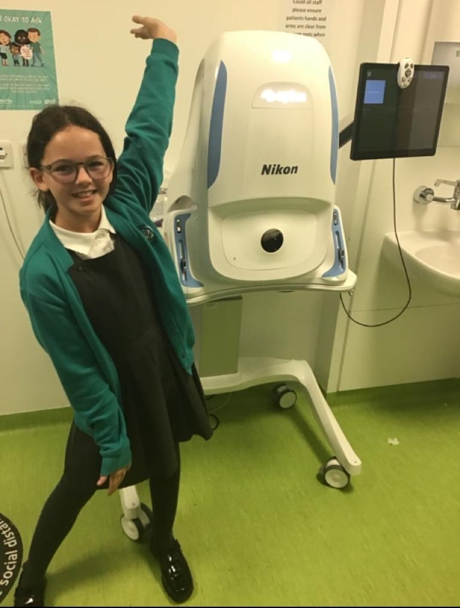 Remember Maisy? 🥰 She raised over £1000 cycling over 40km for @AlderHeyCharity 👏 and fundraising like hers helped us to buy our new #optos machine for improved retinal photography👀 Here she is during her appointment today seeing how some of her well earned funds were spent!💙