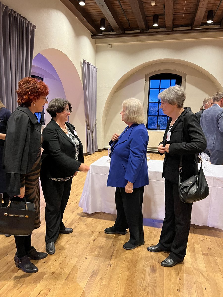 FlaviaBustreo's tweet photo. Today at #WorldinTransition Implications for #priorities & #efficiencies in #GlobalHealth it was a great opportunity to discuss and learn from two incredible female leaders #DrBrundtland & @HelenClarkNZ.
@HFogstad and I agree their path is inspiring for many generations! https://t.co/JoxYqcXCXU