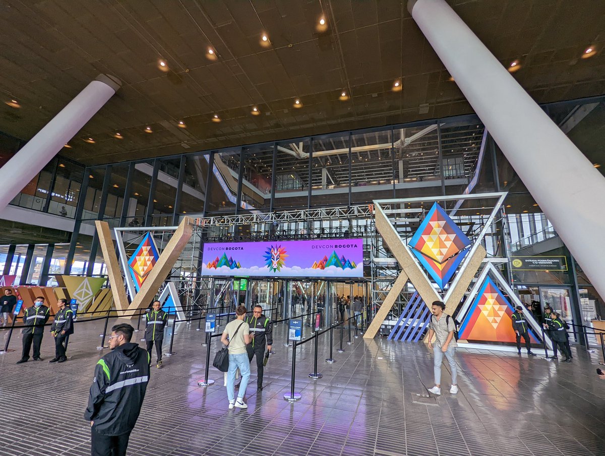 ampdotxyz's tweet image. Goodbye Bogotá! @EFDevcon #DevconVI brought together the brightest developers and industry leaders. Sessions and workshops shared the latest technical insights in the Ethereum ecosystem. The infinite garden is blooming!