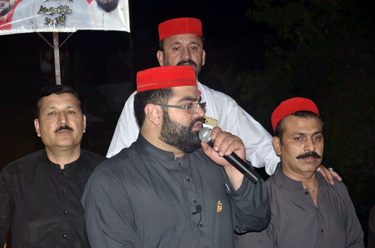 ANPMarkaz's tweet photo. این اے 24 چارسدہ، صدر عوامی نیشنل پارٹی خیبر پختونخوا ایمل ولی خان کی قیادت میں عظیم الشان ریلی، رجڑ بائی پاس (زوڑ بازار) پر کارکنان و ذمہ داران کا صوبائی صدر ایمل ولی خان کے قافلے کا پرتپاک استقبال۔

#Vote4Laltain |  #CharsaddaANPKa https://t.co/hpik3UAgV9