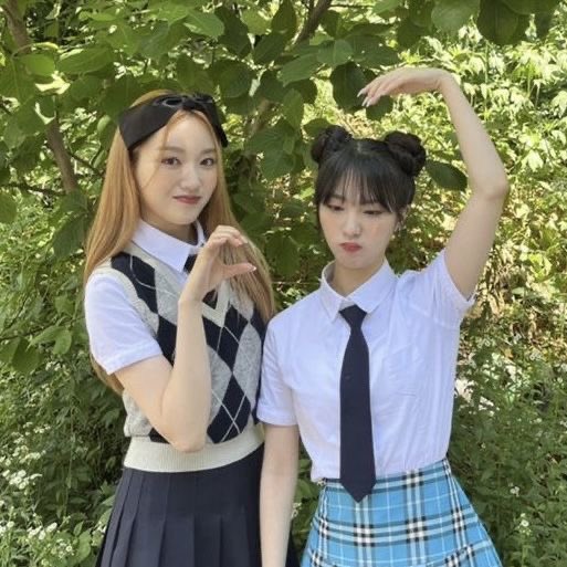 these yeojin gowon pics happened almost a whole year ago…
#GOWON #YEOJIN #LOONA
#고원 #여진 #이달의소녀