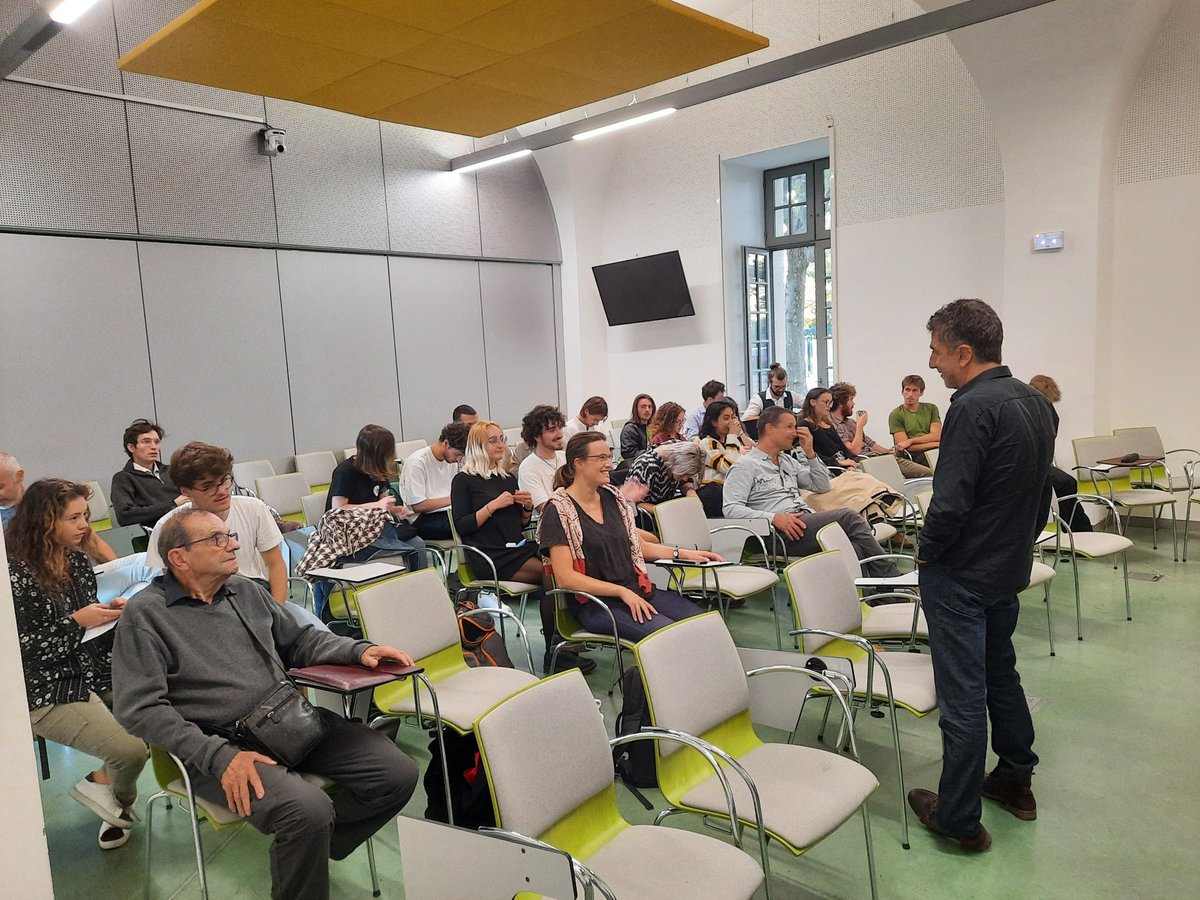 RelianceEC's tweet photo. La controverse en complexité : conférence inaugurale brillante https://t.co/azpUx6XWQD