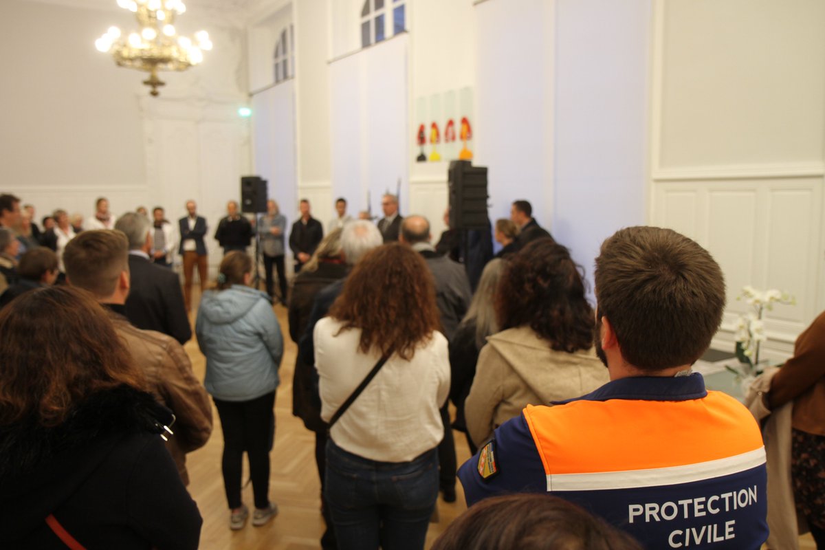 #Ukraine | Arnaud COCHET a salué l'action des acteurs mobilisés : « Cette mobilisation, ces bonnes volontés, cet engagement professionnel ou bénévole nous rappellent que « l’Homme est la mesure de toute chose » et je ne peux vous cacher ma fierté devant tant d’humanisme » 👏