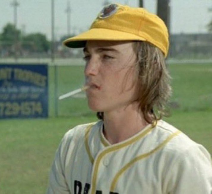 Super70sSports's tweet photo. Kelly Leak's stat line for 1976: 

Batting average: .900
Home runs: 50
Fucks given: 0 

👉 https://t.co/2MP13xnwPo https://t.co/wk1uW7W5xA