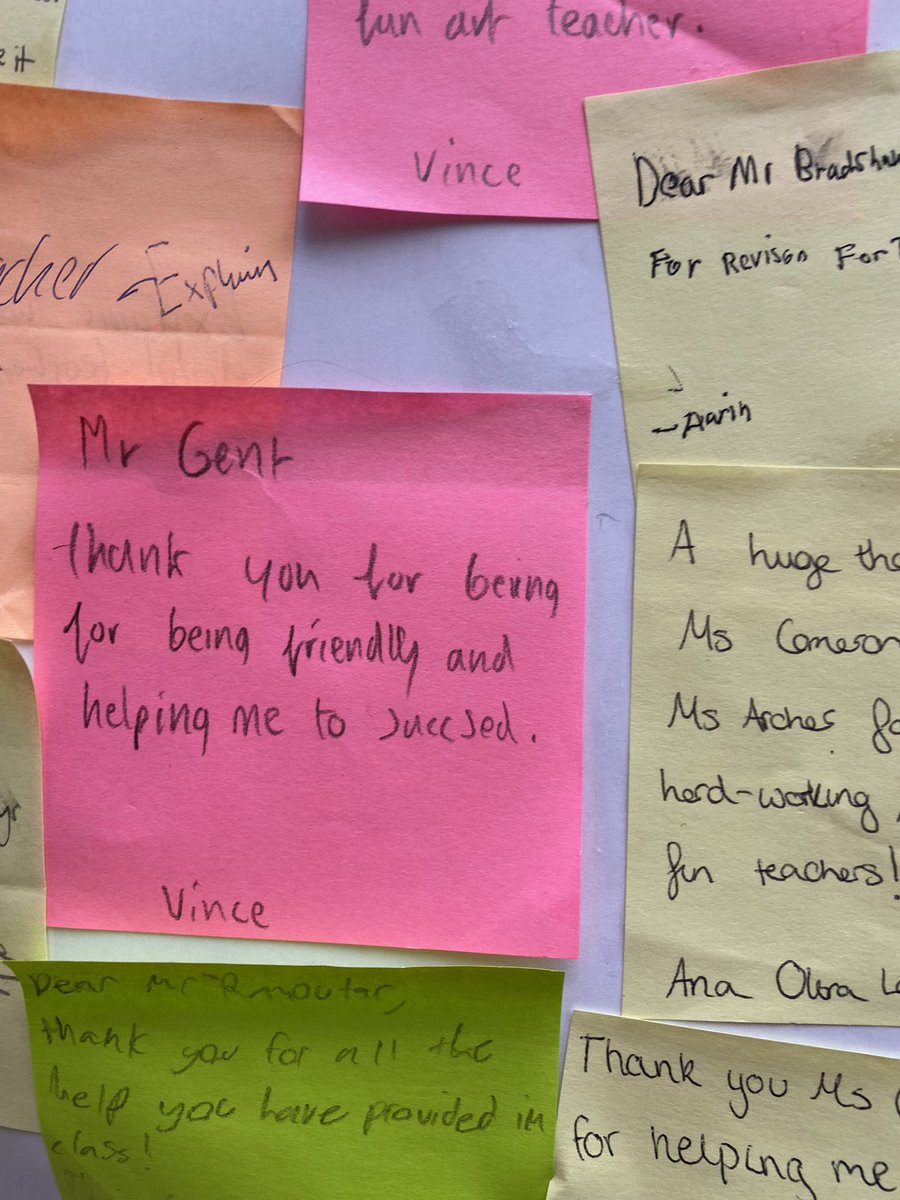 laraglyons's tweet photo. What a great way to say ‘Thanks’ to teachers!  Lovely and authentic notes from students @BSN_SSV #TeacherAppreciation https://t.co/eomuBYIeFZ
