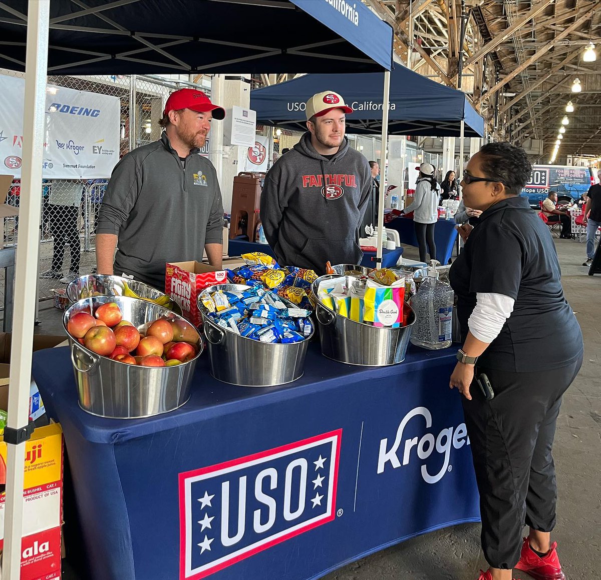 USONorCal's tweet photo. We salute our San Francisco Fleet Week 2022 community partners! Thank you for being a Force Behind the Forces®. #BeTheForce #SaluteToService #SFFleetWeek https://t.co/SI80PEIrOU