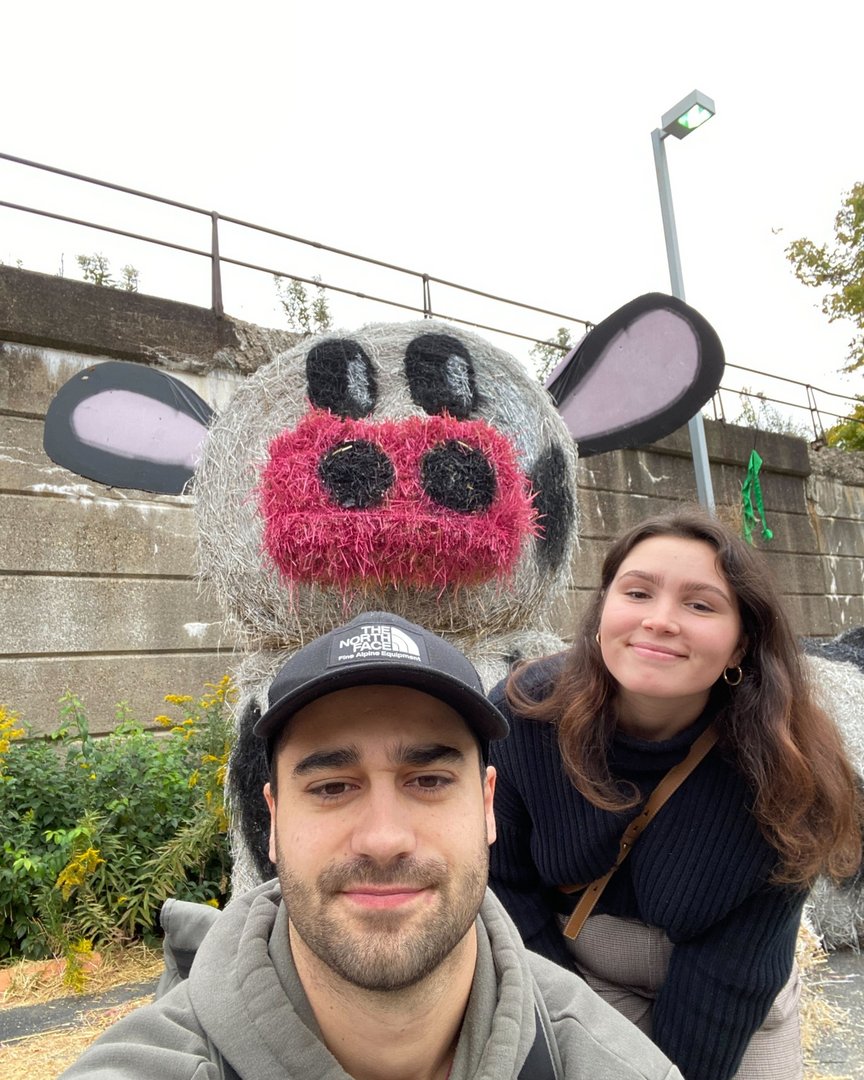 OysterCreates's tweet photo. @sarahheinzhouse Kids' Fall Festival gave us deja-moo.🐮🍁 Had a great time capturing content last week! 📸

(Some of us had a rlly rlly great time -- see Nick with his lil backpack.)  

#pittsburgh #marketingagency https://t.co/ZPzKtjEotP