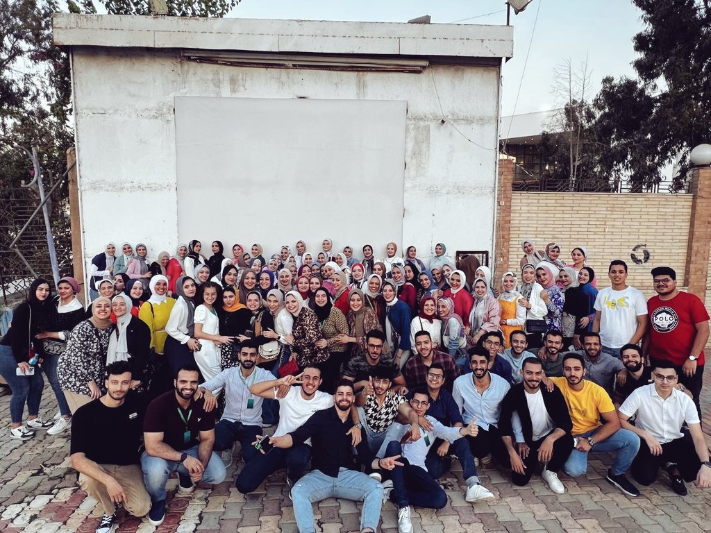 أميرة وديع ♥️ (@amerahelayel) on Twitter photo مساء الخير
قد تكون حاجة عبيطة أوي بس الإنسان مبسوط خالص ان ربنا كتب له يحضر حاجة مع الدفعة أخيرًا 😂♥️
و تيم التخرج كان عامل عظمة و كل حاجة كانت منظمة جدًا جدًا و كان وقت لطيف جدًا بجد 🥺♥️♥️♥️♥️
شكرًا ليكم ♥️
<a href="/C12Seniors/">Clinical12Seniors</a> مساء الخير
قد تكون حاجة عبيطة أوي بس الإنسان مبسوط خالص ان ربنا كتب له يحضر حاجة مع الدفعة أخيرًا 😂♥️
و تيم التخرج كان عامل عظمة و كل حاجة كانت منظمة جدًا جدًا و كان وقت لطيف جدًا بجد 🥺♥️♥️♥️♥️
شكرًا ليكم ♥️
<a href="/C12Seniors/">Clinical12Seniors</a>