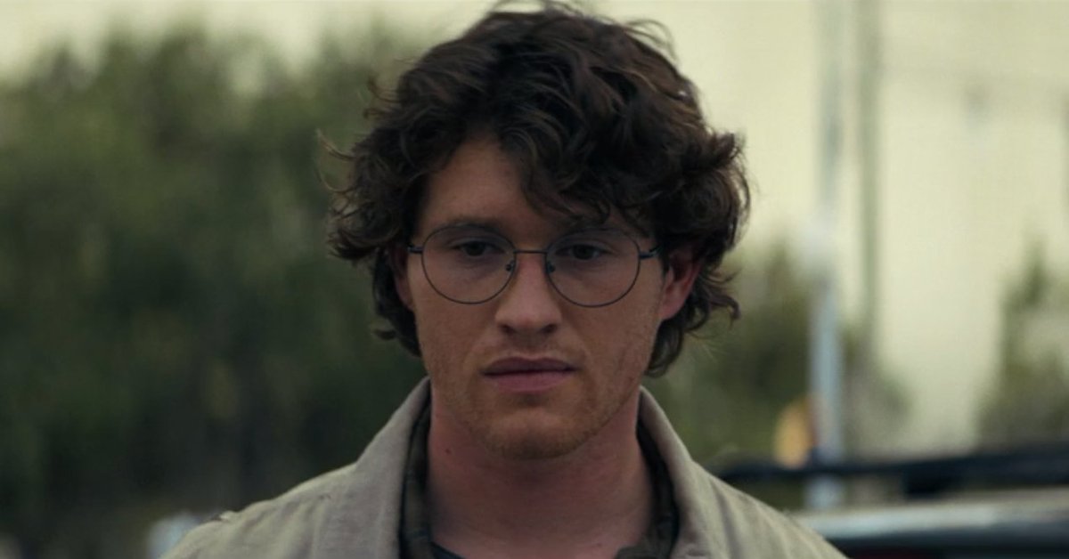 doctor66536's tweet photo. Corey Cunningham is definitely one of my new favorite Halloween characters with regards to character development. It was interesting seeing how he went from normal, to ostracized, to full blown psychotic. 

#HalloweenEnds https://t.co/jSIW70TZnP