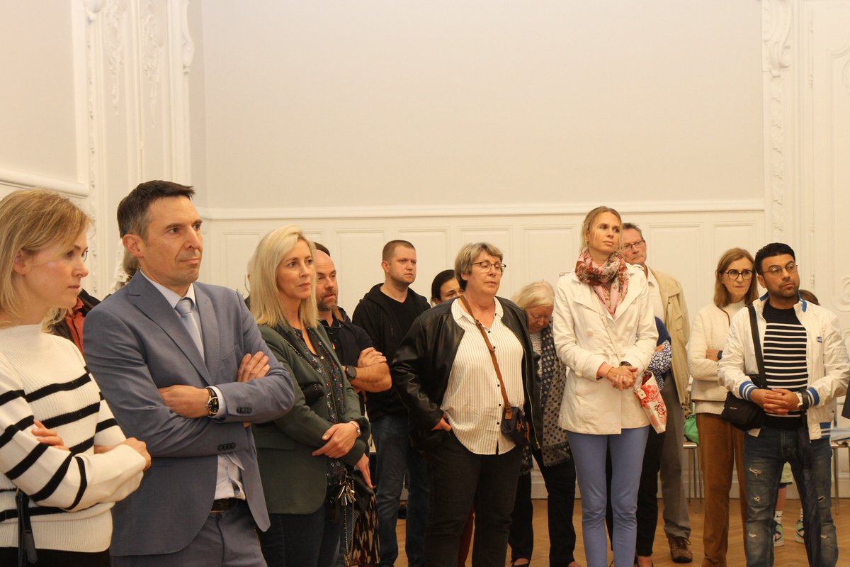 Prefet54's tweet photo. #Ukraine | Depuis le 9 mars 2022, ce sont 1 603 ukrainiens qui ont été accueillis en Meurthe-et-Moselle. ➡️ Nombre d'acteurs (services de l’État, associations, mairies, etc.) ont été et sont toujours mobilisés pour les accompagner au mieux sur notre territoire 💪 https://t.co/6gE0ex23Rq