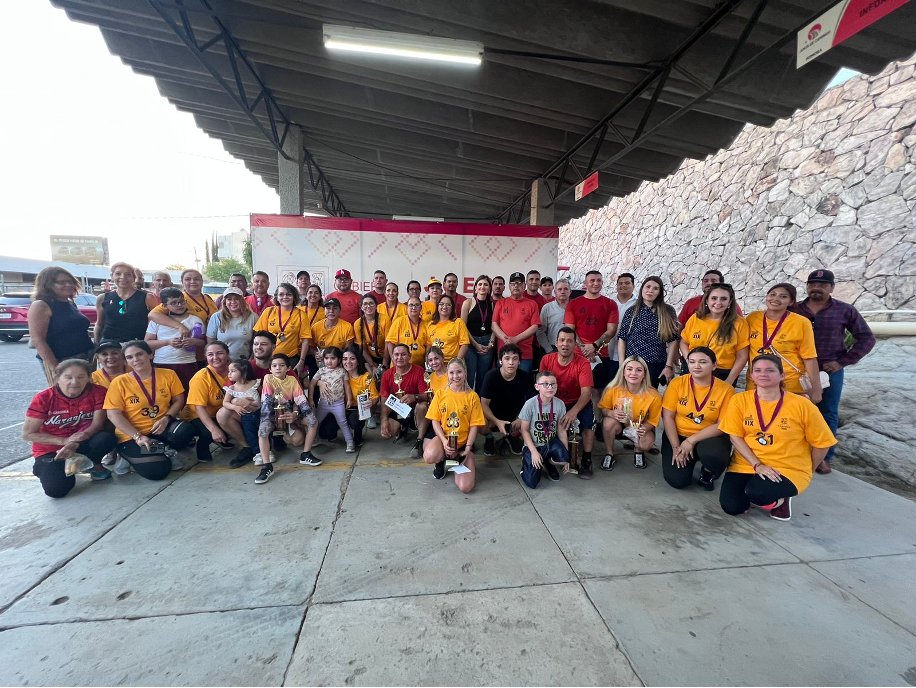 JuntaCaminosES's tweet photo. El día de ayer se llevo a cabo la tradicional Carrera Caminera con la cual se da inicio a la celebración del #DiaDelCaminero en esta #JCES. Muchas felicidades a todos los que se dieron la oportunidad de asistir y participar en este evento. 

#TierraDeOportunidades https://t.co/WGtVeow2uI