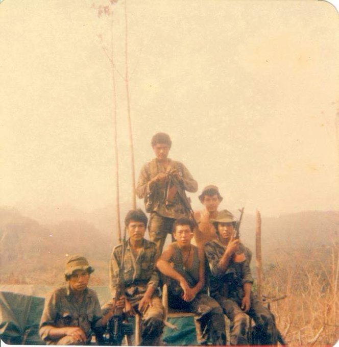 📸 Comparto fotos históricas recopiladas por el compañero <a href="/porfirioorozco5/">🇳🇮 Porfirio Orozco</a> del BLI "José Benito Escobar". 

Fotos: comunidad La Pita del Carmen, municipio del El Cua, Jinotega, en el contexto de la Operación Danto 88, segundo escalón de la ofensiva planificada por el EPS.