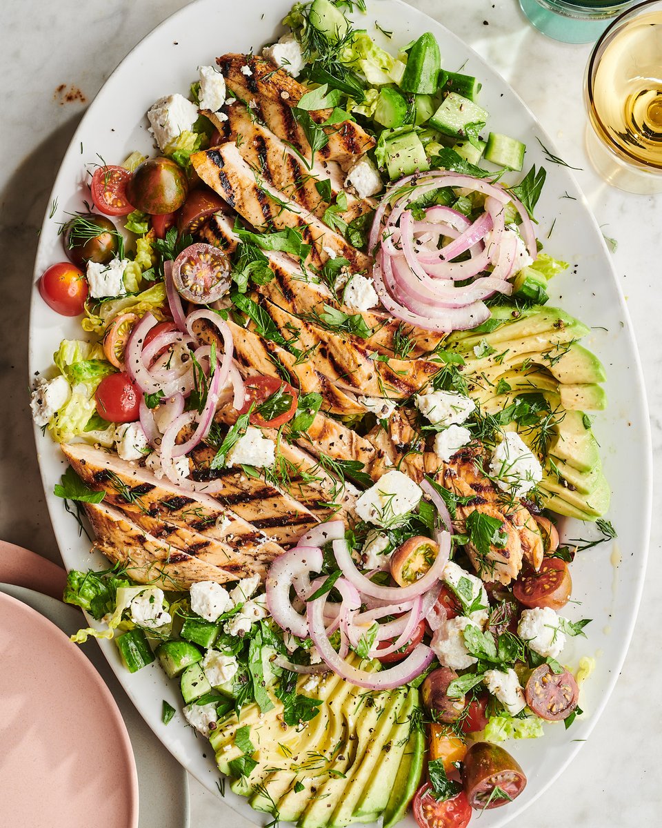 thekitchn's tweet photo. If you hear the word ‘salad’ and automatically picture a plate of wilted lettuce flooded in dressing, it’s time to start over. From bright & fresh sides to heartier plant-based mains, these are 7 best-of-the-best salad recipes: https://t.co/6XffVwGrRA #kitchn100 https://t.co/MmA8NLTKg2