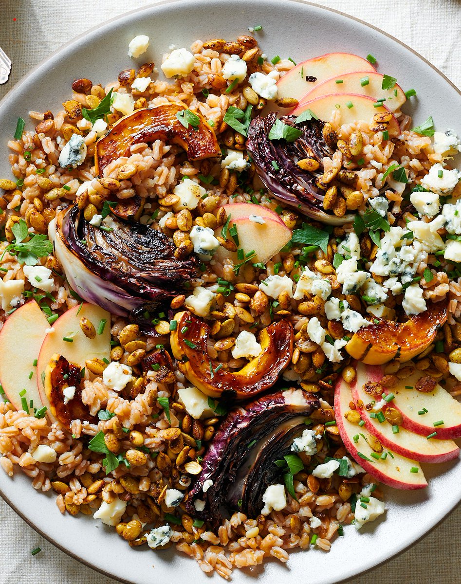 thekitchn's tweet photo. If you hear the word ‘salad’ and automatically picture a plate of wilted lettuce flooded in dressing, it’s time to start over. From bright & fresh sides to heartier plant-based mains, these are 7 best-of-the-best salad recipes: https://t.co/6XffVwGrRA #kitchn100 https://t.co/MmA8NLTKg2