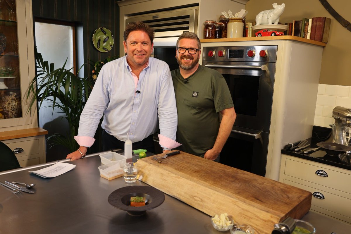 Midsummerhouse's tweet photo. Don't miss @Midsummerchef on @ITV at 9:30 am tomorrow with @jamesmartinchef on James Martin's Saturday Morning
#midsummerhouse #itv #midsummerchef #saturday #cheflife https://t.co/1ZMPOItbKH
