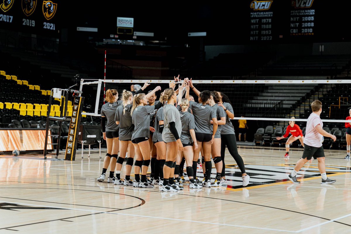 VCUvolleyball's tweet photo. let’s add another to the W column 🤘 https://t.co/HI0EWew6Y1
