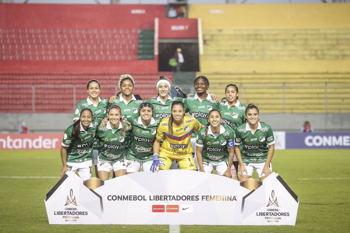 stefanyflaka's tweet photo. Vamos cali, paso a paso👣💚🙌💪
@LibertadoresFEM @CaliFemenino https://t.co/9M8FZeS9DR