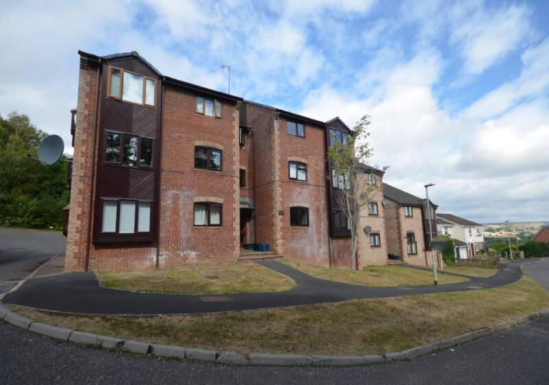Seddons Estate Agent Devon tweet media