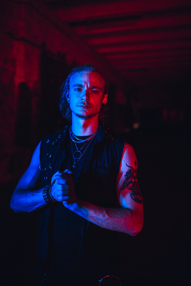 Go To Hell is out TODAY and I’m already extremely overwhelmed by your response! ❤️‍🩹 It just makes you want to get the hell up and MOVE. Do you feel the same way?? I want to know what you think! 👇🏼👇🏼👇🏼
Thanks for this awesome picture Leo Jaerisch
#Metal #powermetal #music