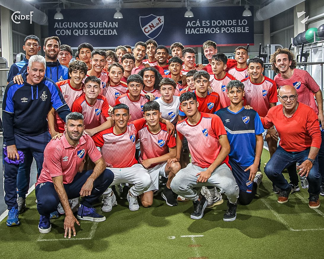 Luis Suárez tweet media