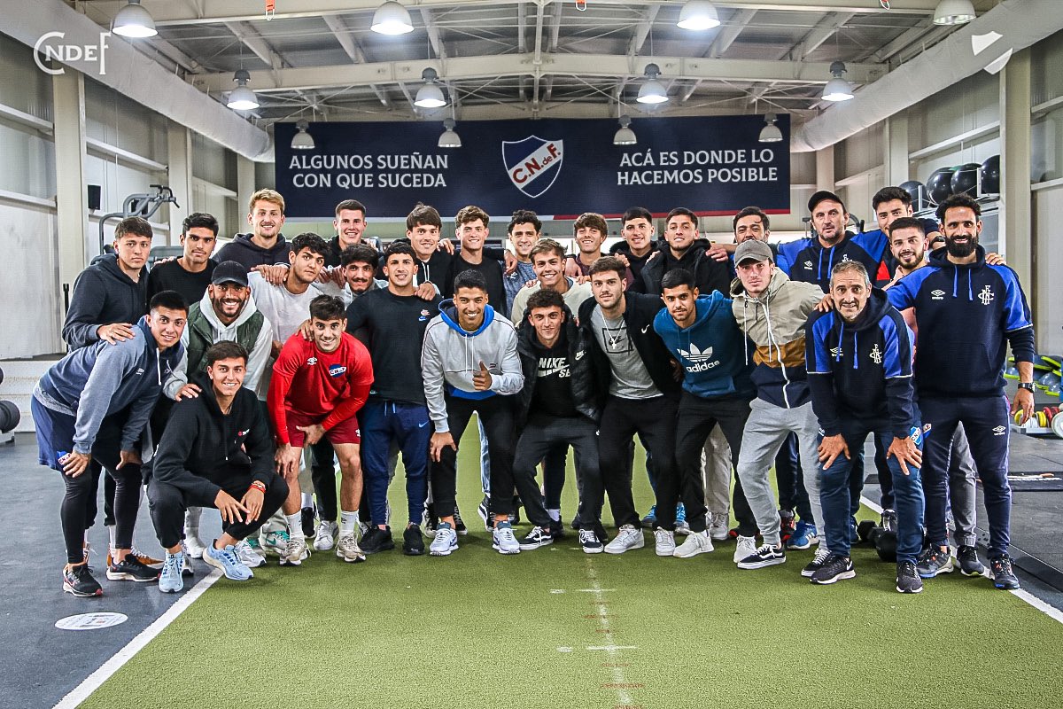 Luis Suárez tweet media