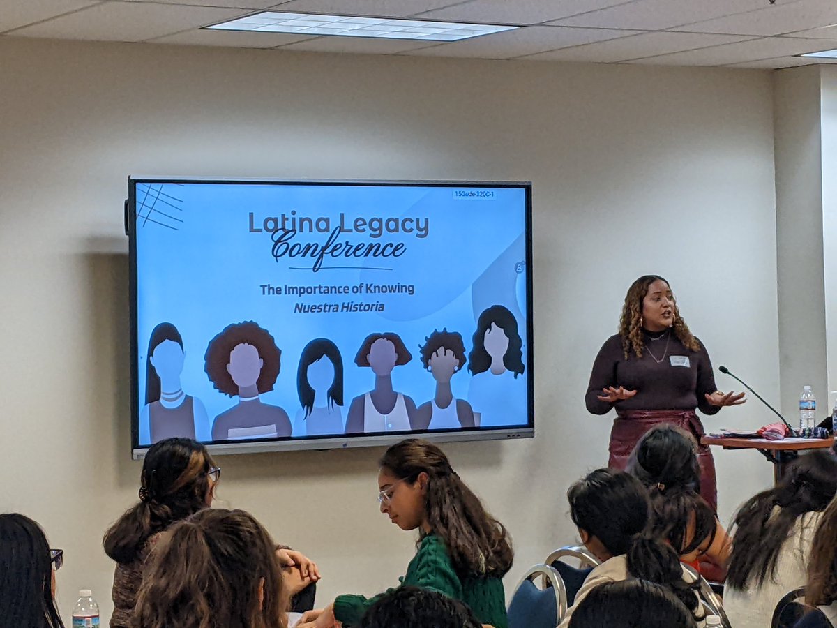 CburgWL's tweet photo. @Cburg_Coyotes #latinaSTRONG 💪🏿💪🏾💪🏽💪🏼💪🏻 Latinidad in MoCo, History of US . Thank you @PODEReducators @MCPS for this awesome experience for our Latina Scholars https://t.co/VOiCoEFCP5