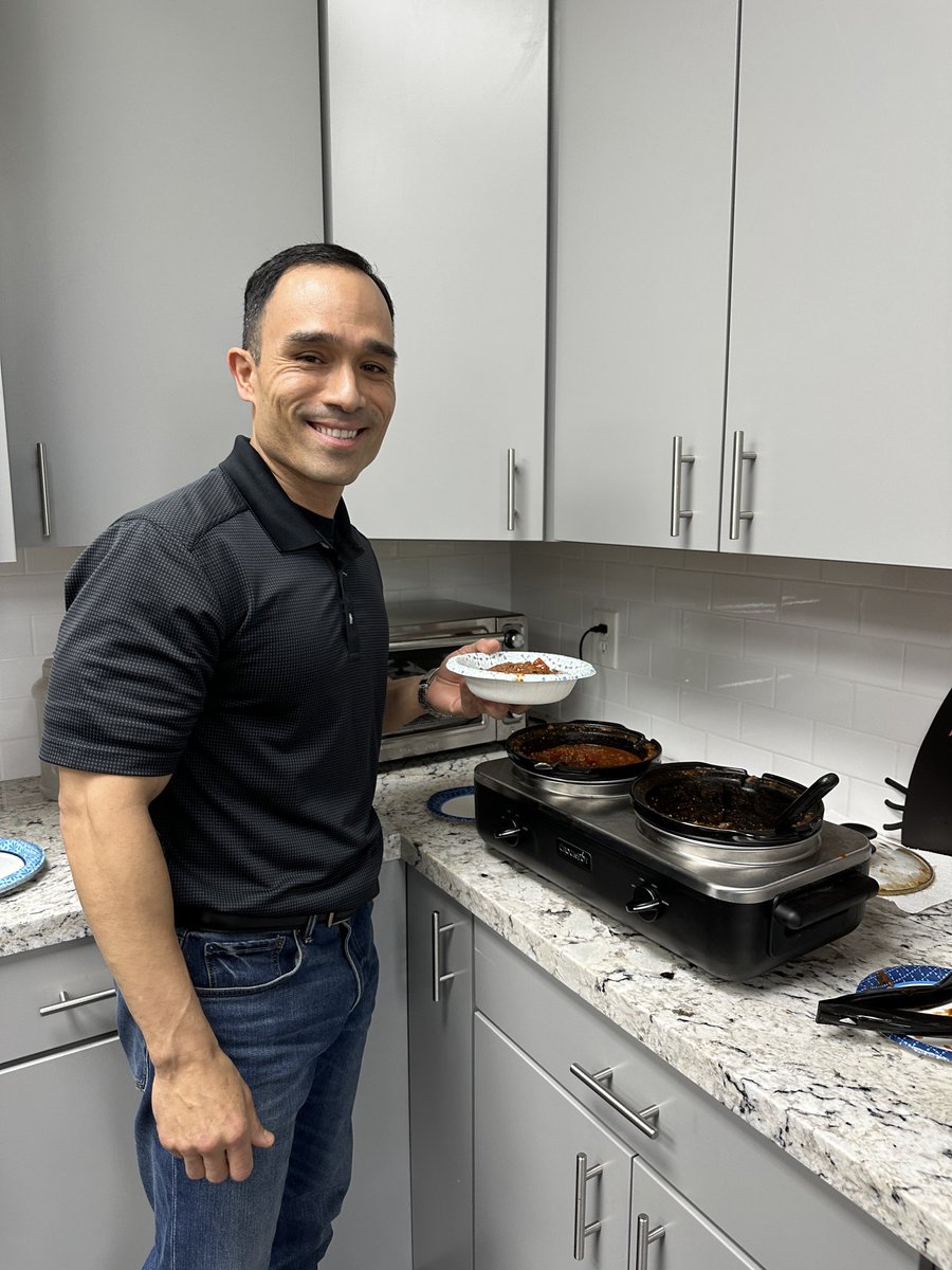 iscential's tweet photo. Feed me Friday. Thank you Victor! #iscentialculture https://t.co/lKzWQ1nn8r