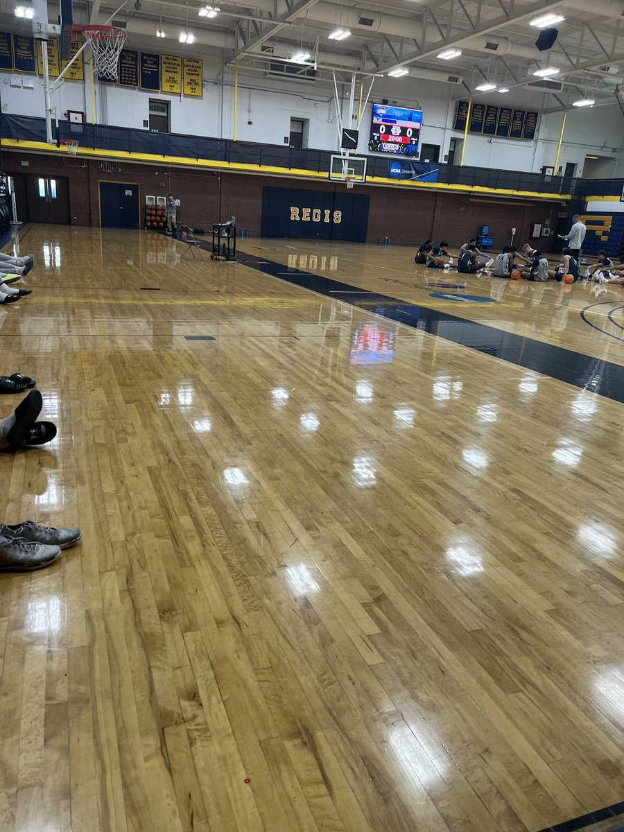 José A. Molina Negrón tweet media