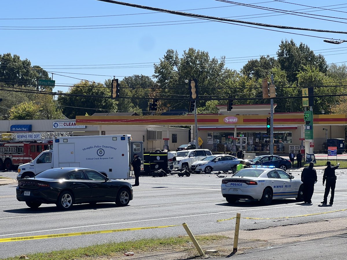 Cierra Jordan on Twitter "There's been a 4vehicle crash on Raines and