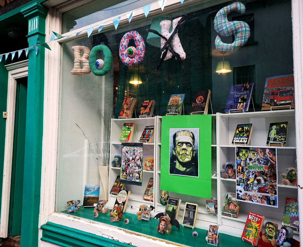 nr_book_shelter's tweet photo. You might feel watched walking past the bookshop this week 
#keepinganeyeout #newwindowdisplay  #halloween #secondhandbooks #indiebookshop https://t.co/D3GjtnrPpq