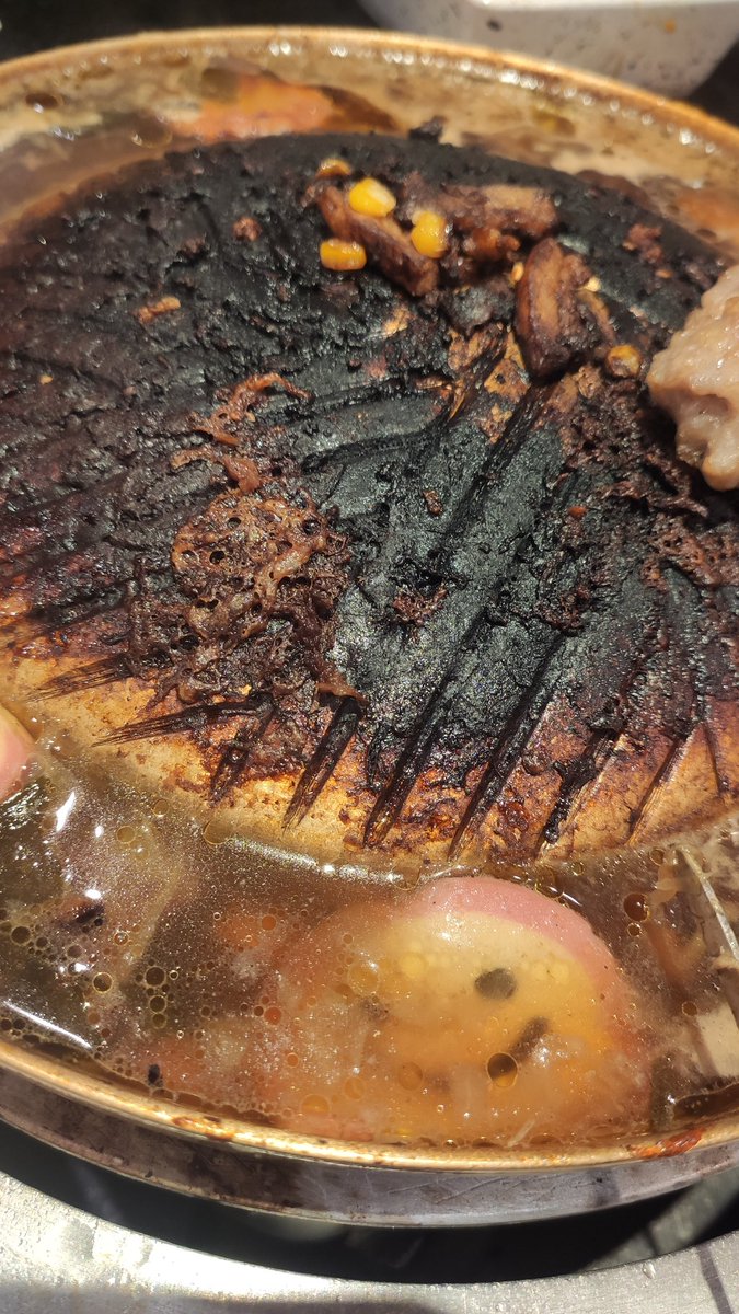 Krid6pounds's tweet photo. สภาพ 555555555 กินเสร็จคือหมอเรียกทำคีโมได้เรย 555555 https://t.co/iOkvMIPy9y