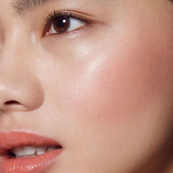 puuuuifai's tweet photo. ไปเจอมาใน Tiktok เค้าแต่งหน้าแบบ Glass skin ✨วันนี้เลยมาแชร์ไอเทมสำหรับใครที่อยากแต่งหน้าเกาหลีเกาใจ มีความเงาๆ แต่งแล้วงานผิวมงต้องลงค่ะ https://t.co/ufk2SiZNAb