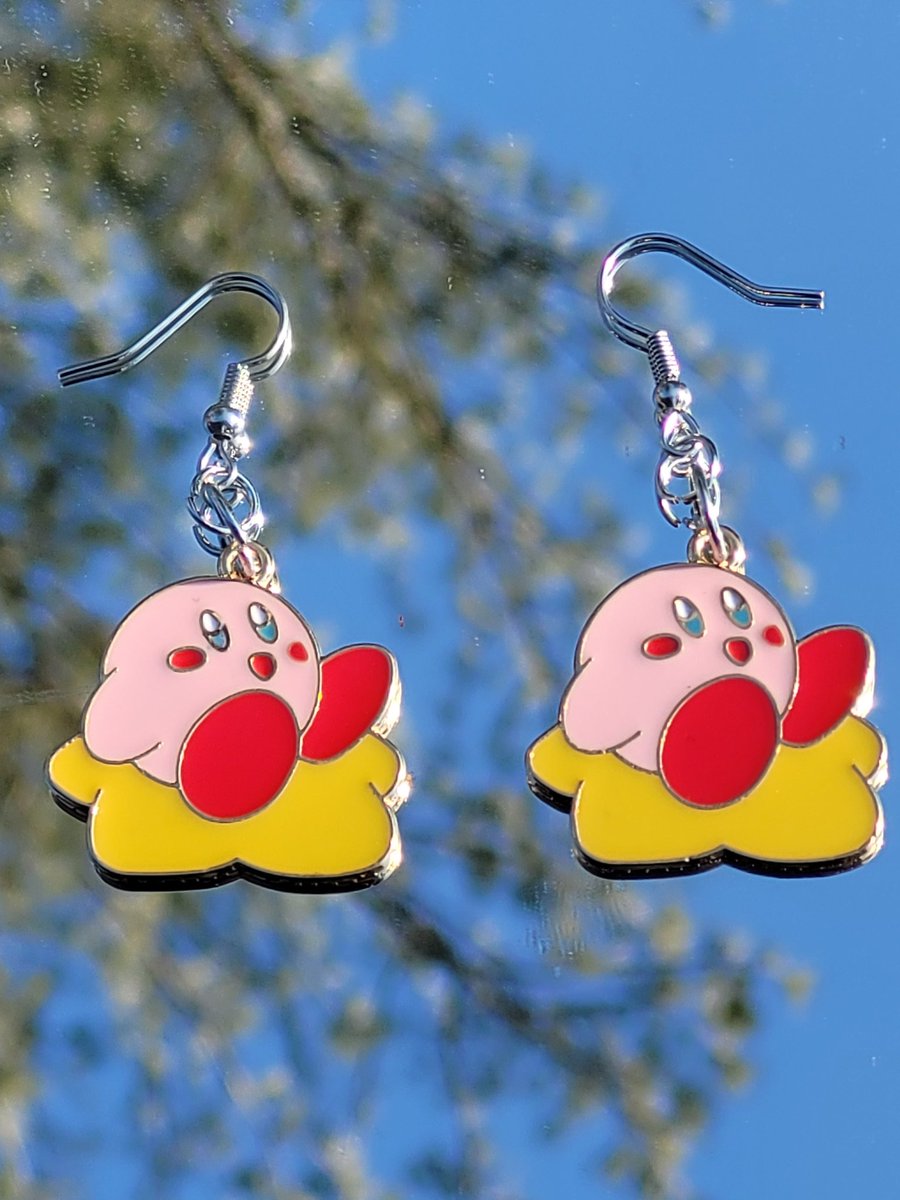 ddckaylee's tweet photo. Be holiday ready and gift these cuties in stock right now 💕

20% off all orders of $10+ thru 10/31, no code needed!

https://t.co/fAIaUVNe1U https://t.co/kbPGqSYJCA