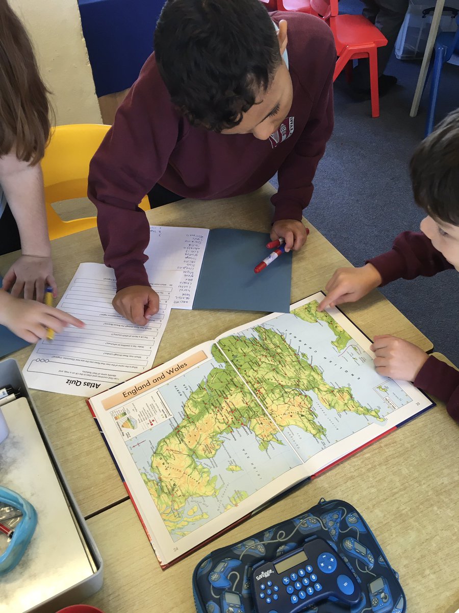 Stphilipevanspr's tweet photo. Year 4 have been using atlases to find out the answers to our map reading quiz #SPEhumanities https://t.co/OvUqBzXAuP