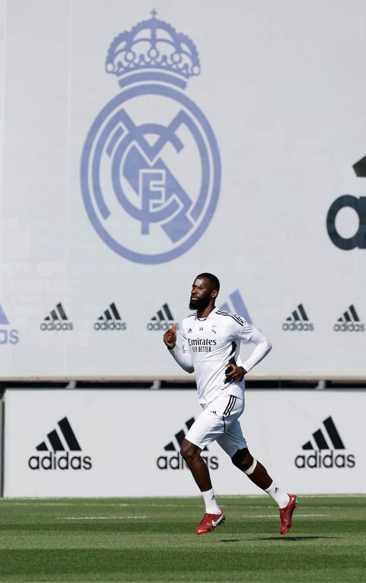 Antonio Rüdiger tweet media