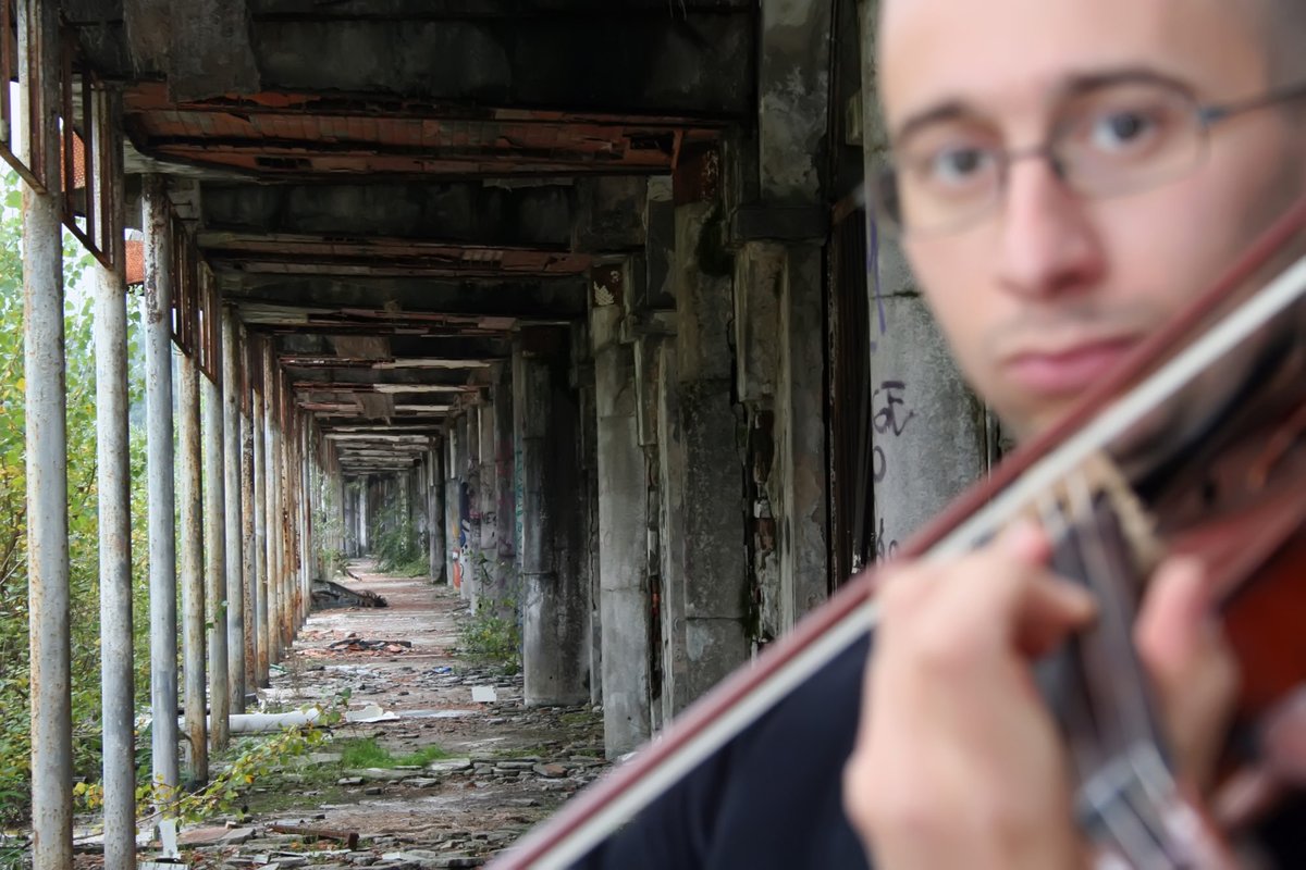 Coming up on 1st November, the brilliant Marco Fusi returns to City with a programme of music for viola/violin and electronics by Chiyoko Szlavnics, Aaron Einbond, Alec Hall and David Bird. Details here: city.ac.uk/news-and-event…