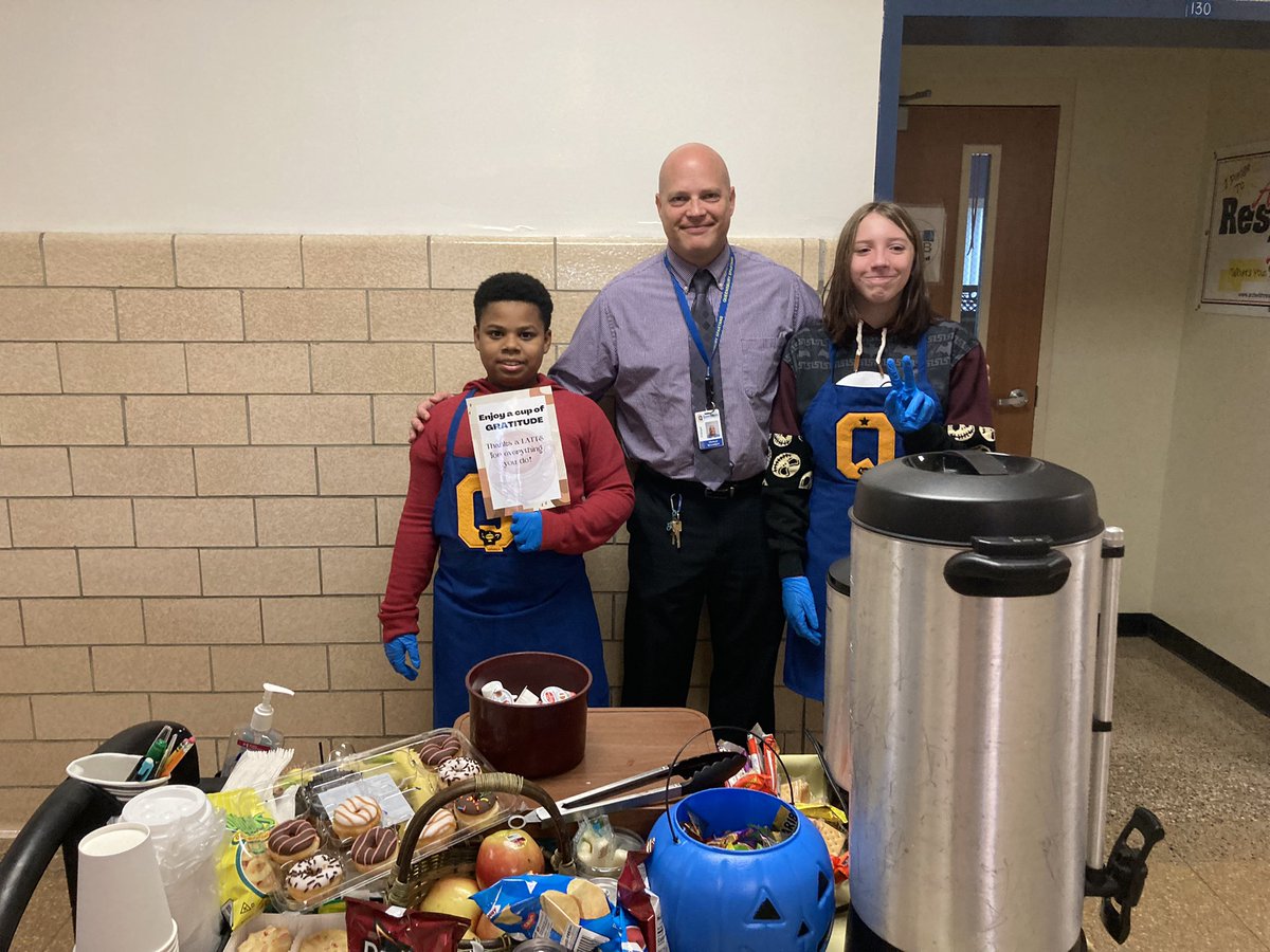 Scotland_QUFSD's tweet photo. Talk about being in the right place at the right time! Thanks for the coffee and for bringing our teachers and staff a “cup of gratitude!” @qufsd #CoffeeTime https://t.co/deif5ceZ9u