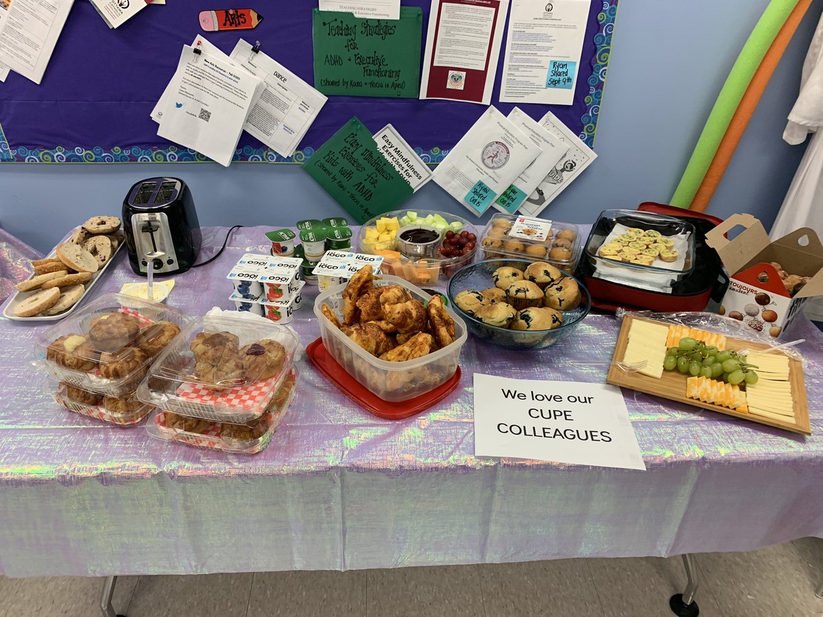 Mrs. Cook tweet media